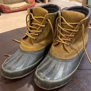 Izod Men’s Marsh Duck Boots Size 8.5